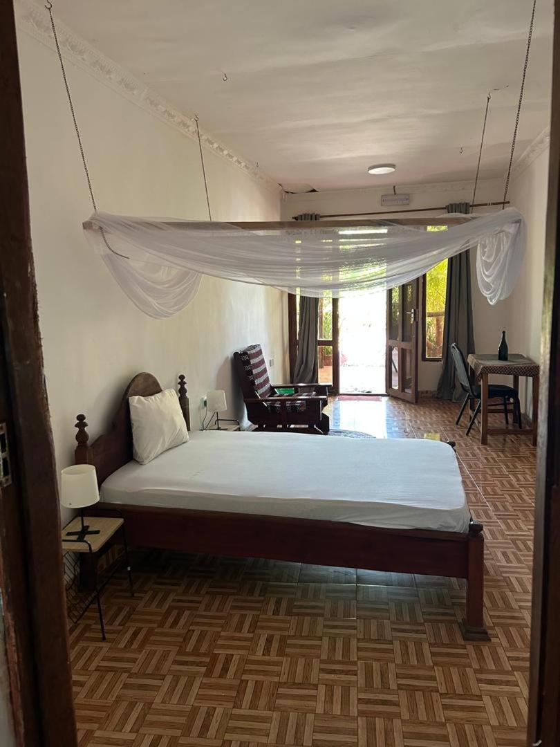 Zanzllywood Uroa Beach Apartments Dikoni Exteriér fotografie