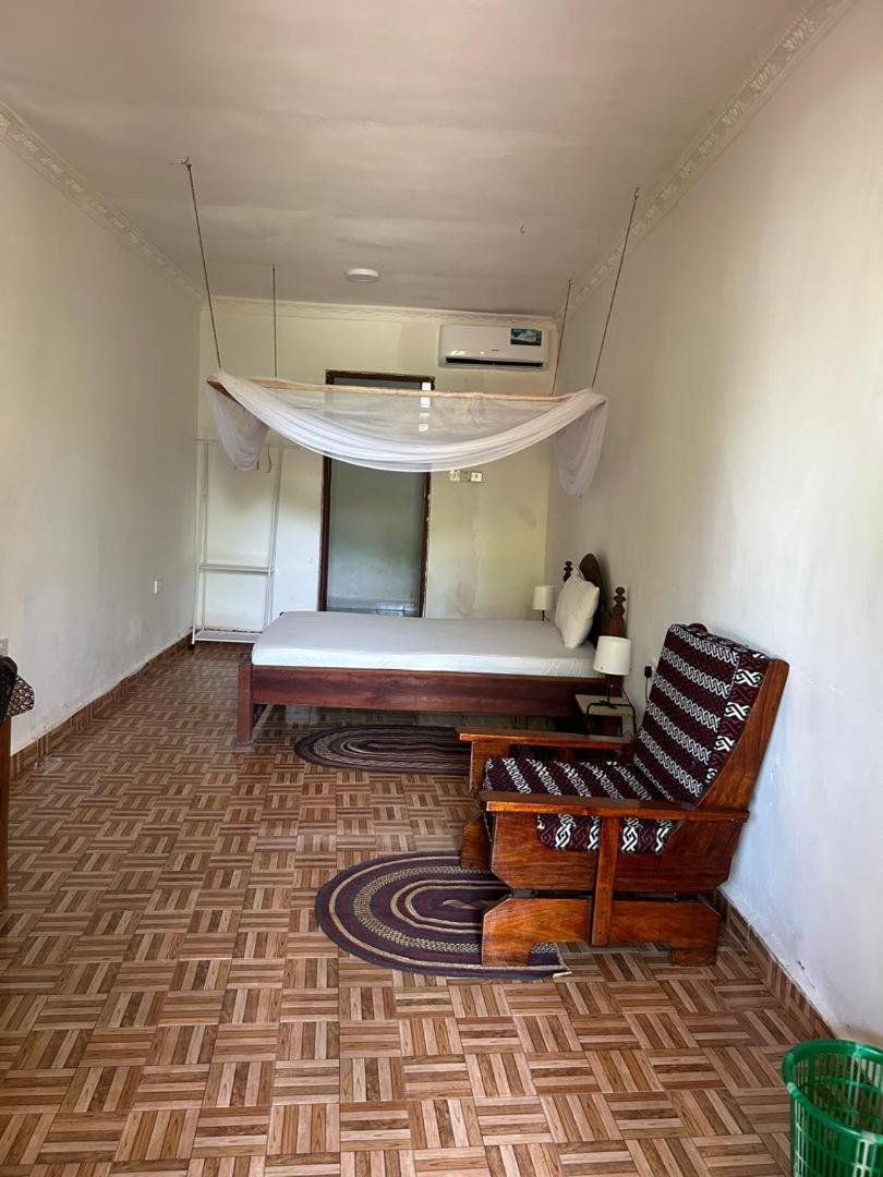 Zanzllywood Uroa Beach Apartments Dikoni Exteriér fotografie