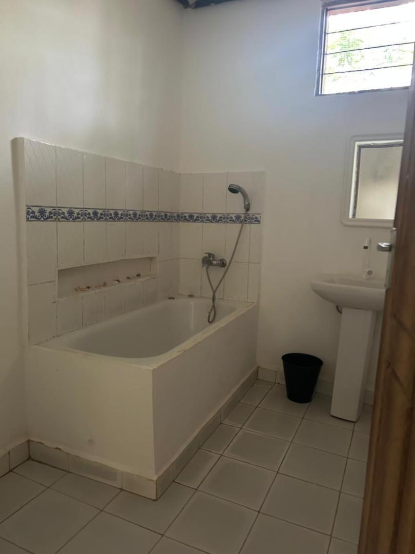 Zanzllywood Uroa Beach Apartments Dikoni Exteriér fotografie