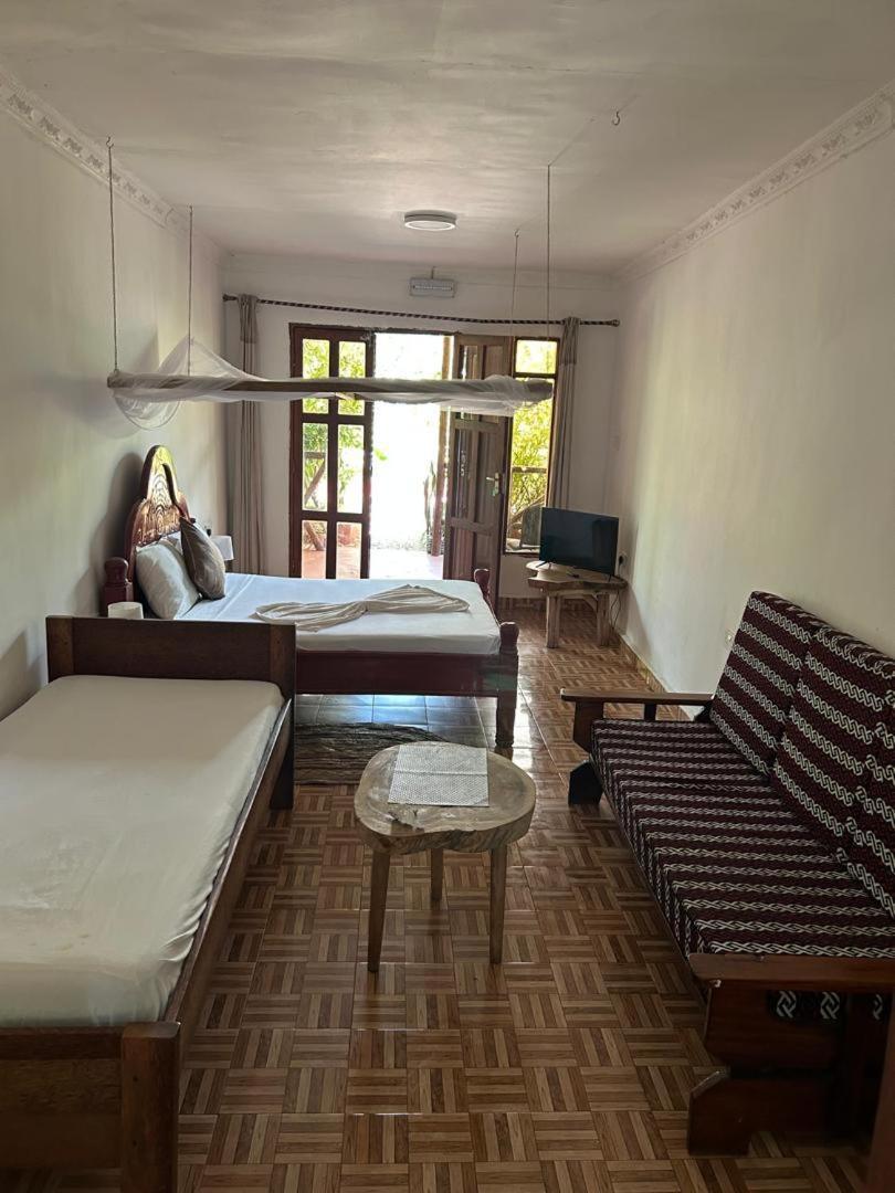 Zanzllywood Uroa Beach Apartments Dikoni Exteriér fotografie
